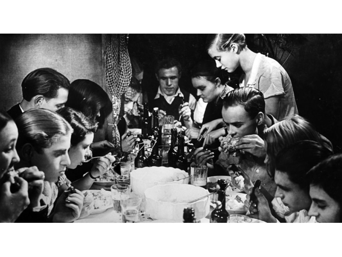 Projection de " A qui appartient le monde ? (Kühle Wampe) " de Slatan Dudow (1932)