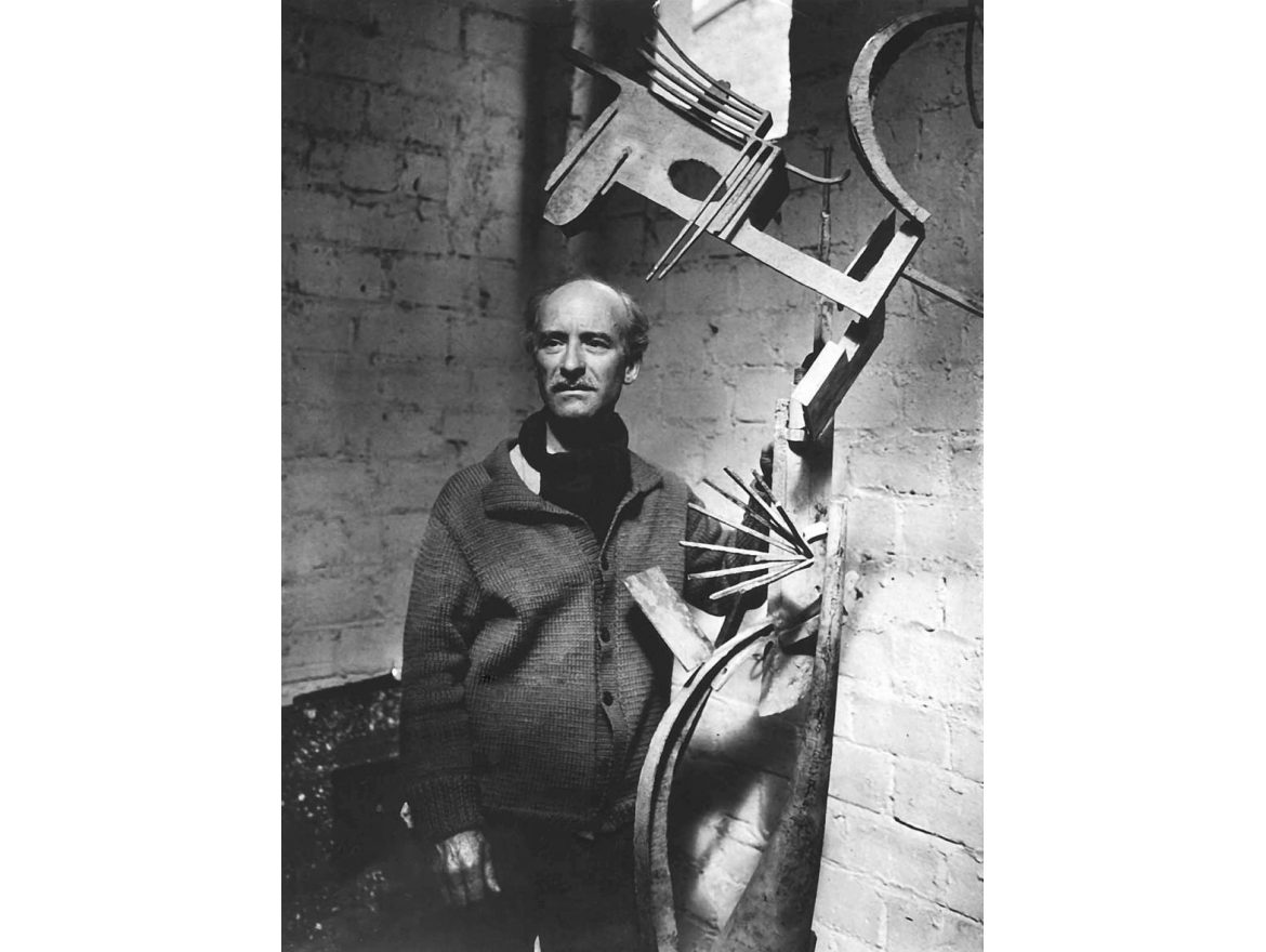 "Matter, space and time. Julio González and the avant-gardes."